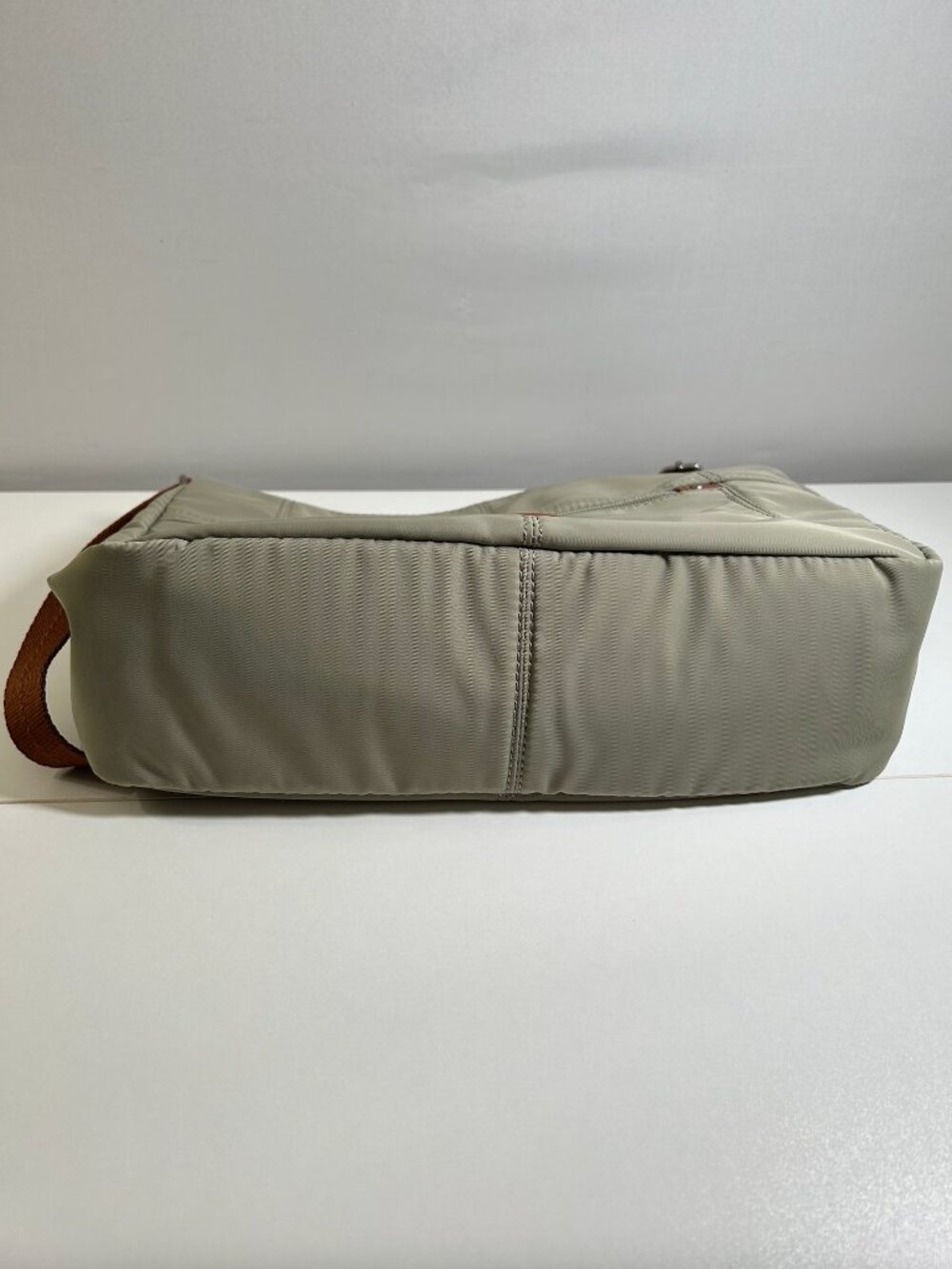 NWT The Sak Esperato Nylon Hobo Bag Sage Green Lightweight Everyday Travel Purse - Picture 9 of 9